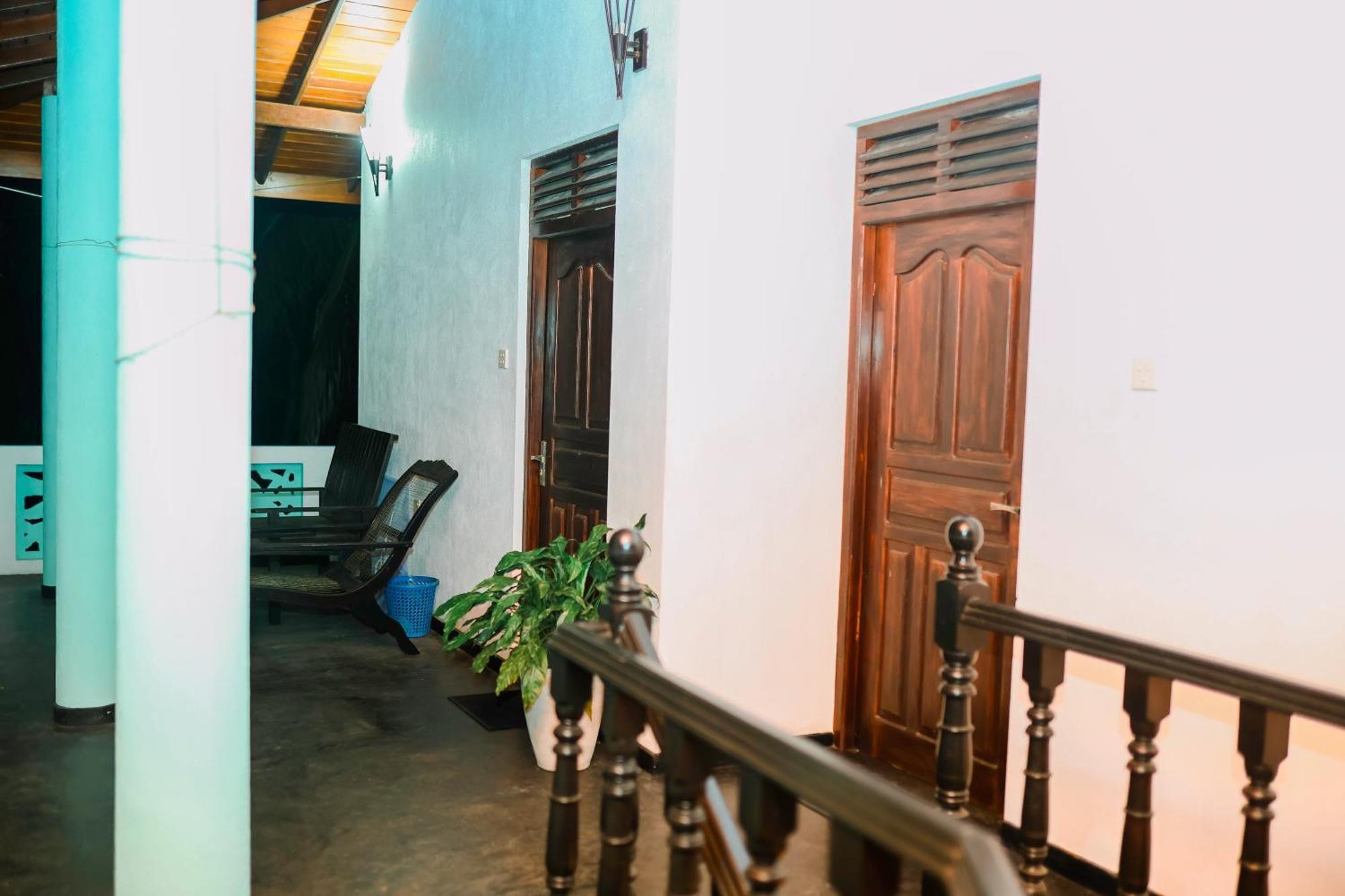Beach Lagoon Guesthouse Tangalle Esterno foto
