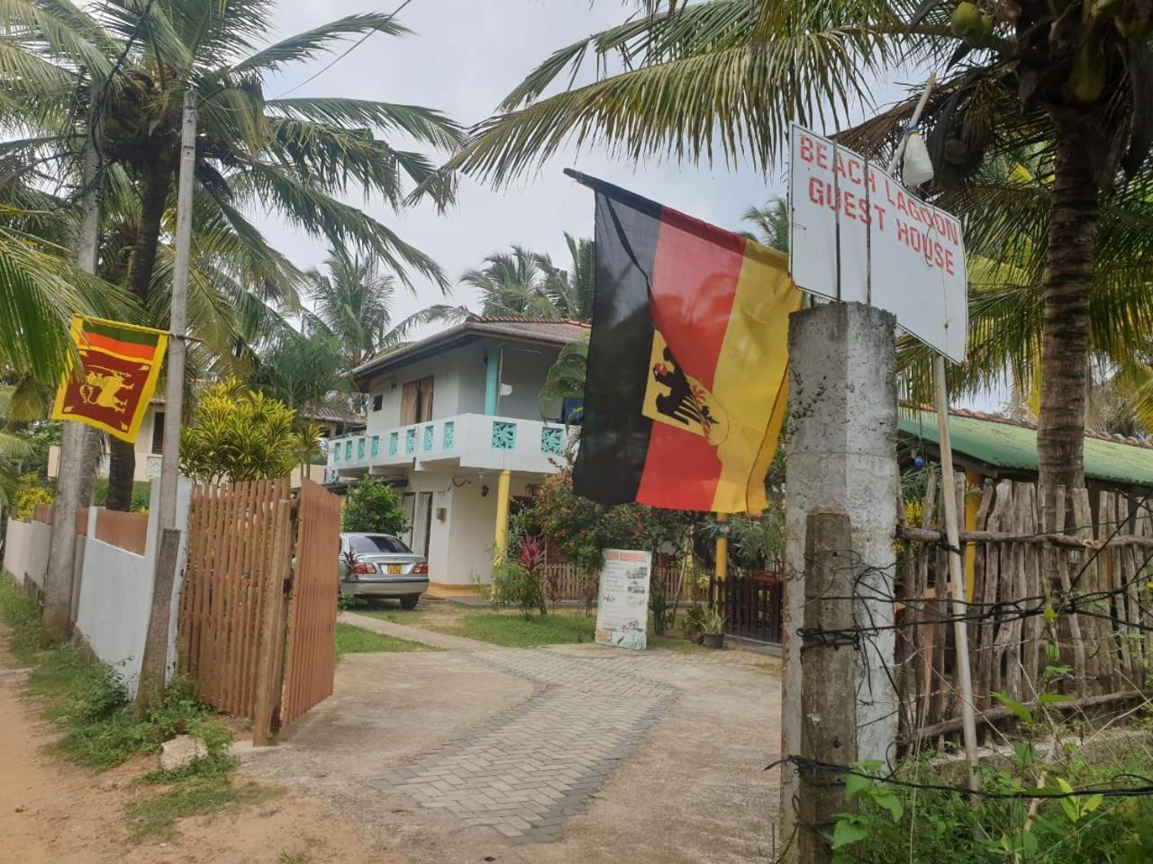 Beach Lagoon Guesthouse Tangalle Esterno foto