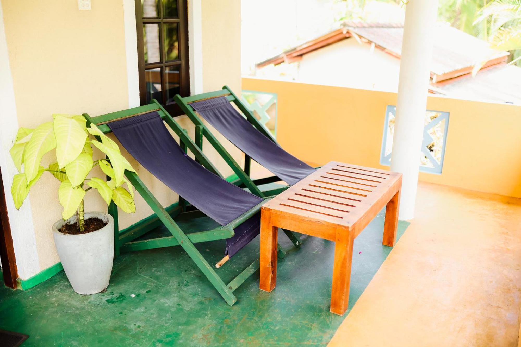 Beach Lagoon Guesthouse Tangalle Esterno foto