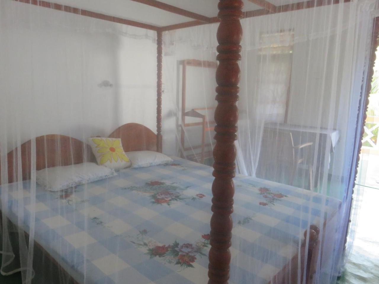 Beach Lagoon Guesthouse Tangalle Esterno foto