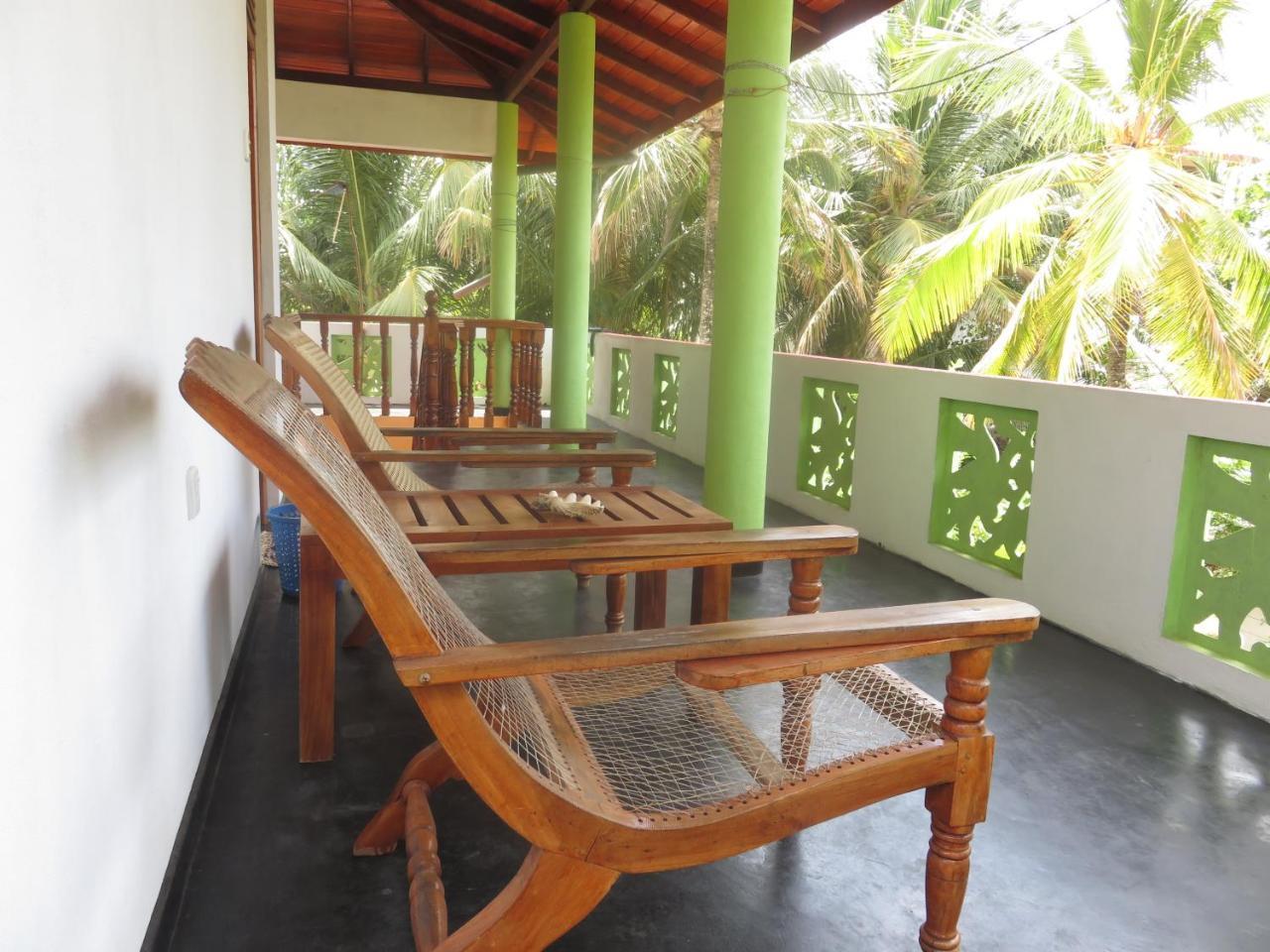 Beach Lagoon Guesthouse Tangalle Esterno foto